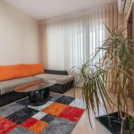 Apartment Bgapartments - Momina Salza